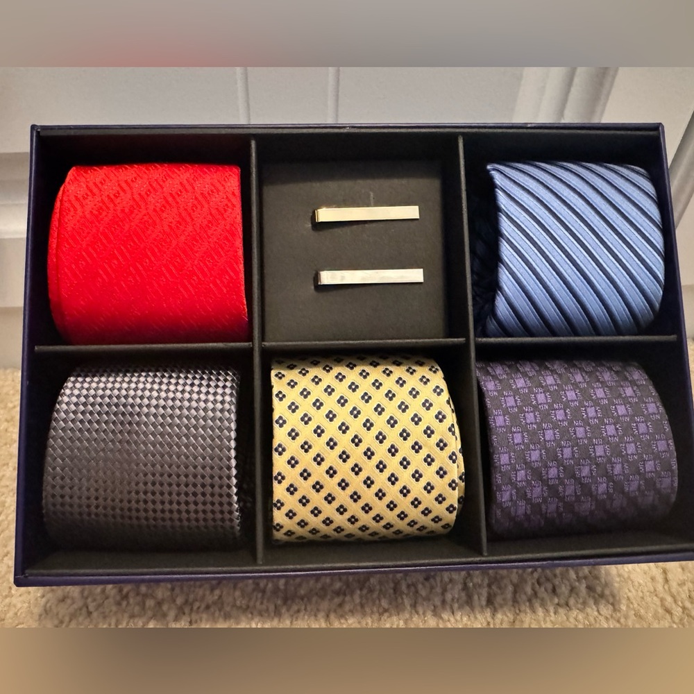 Italian Jacquard Ties MG Mohagony Row Royal Collection 7-Piece Gift Set - New